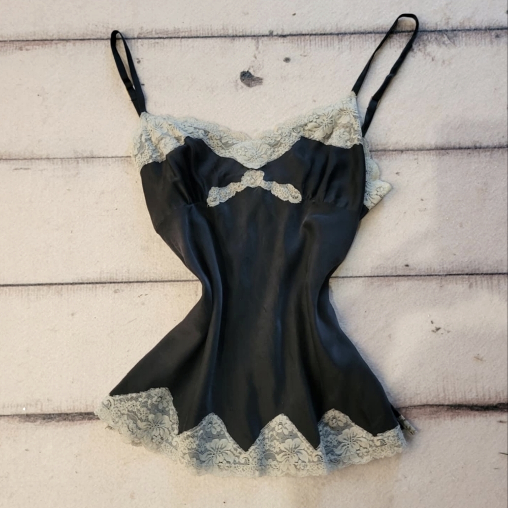 Lacy tank